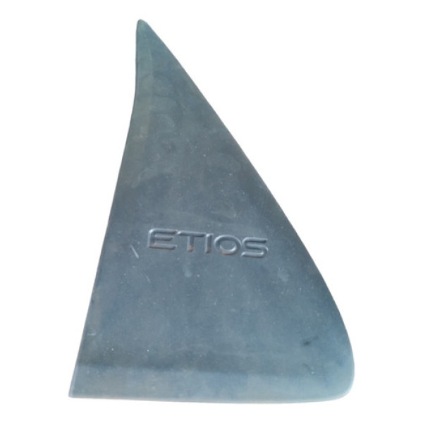 Moldura Porta Traseiro Esquerdo Toyota Etios 2013 A 2020