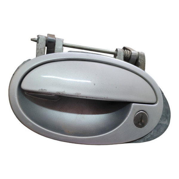 Maçaneta Corsa Montana 2003 A 2012 Dianteira Esquerda