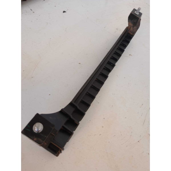 Guia Trilho Vidro Traseiro Esquerdo Fiat Argo 2018 A 2022