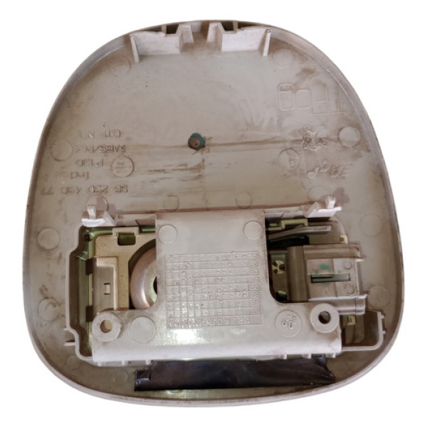 Luz Teto Cortesia Peugeot 207 2008 A 2014