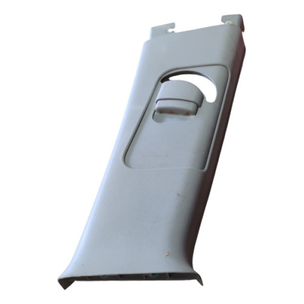 Acabamento Coluna Central Direita Hyundai I30 2010 2011 2012