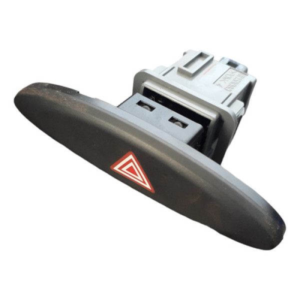 Botao Interruptor Pisca Alerta Toyota Etios 16/17 Usado 