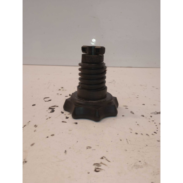 Parafuso Estepe Vw Gol G2 G3 G4 1996 97 98 99 00 01 A 2008