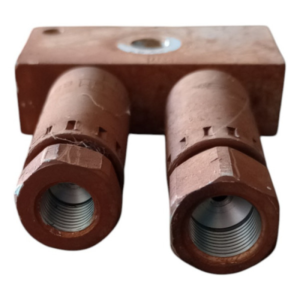 Válvula Equalizadora Freio Chevrolet Corsa Montana 2003 A 12