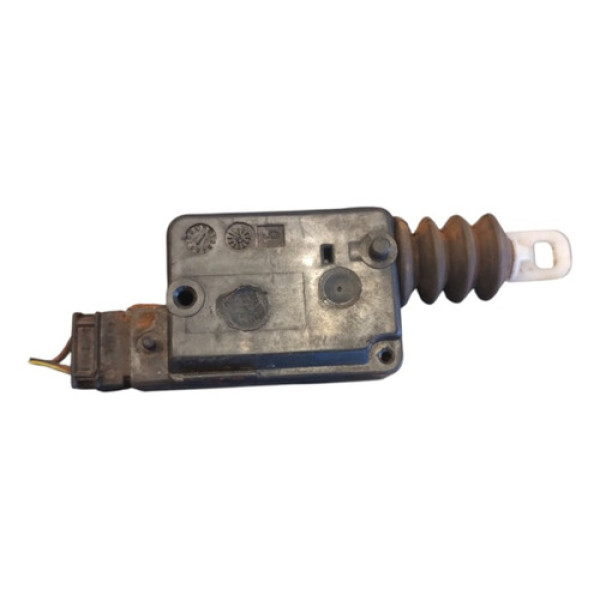 Trava Fechadura Tampa Traseiro Gm Meriva 2004 2012