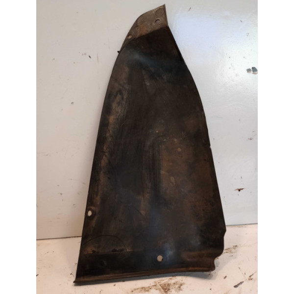 Capa Condutor Radiador Protetora Ar Superior Gol 1999 A 2000