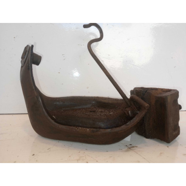 Coxim Esquerdo Motor Gol G3 G4 Ap 2005 A 2010 Volkswagen 