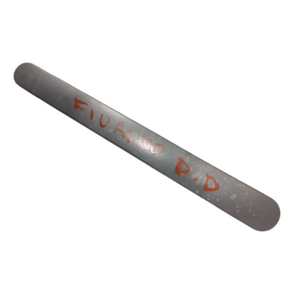 Moldura Puxador Porta D.d Fiat Fiorino 2013 A 2016