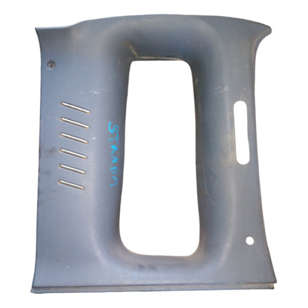 Acabamento Vidro Traseiro Esquerdo Fiat Strada 2001 A 2006