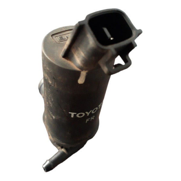 Bomba De Água Do Limpador Toyota Etios 16/17 Original Usado