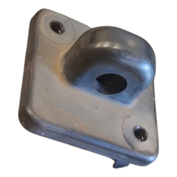 Suporte Vareta Braço Capô Gm Corsa Montana 2002 A 2012