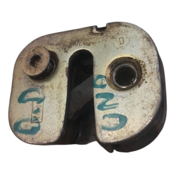 Batente Porta Dianteira Direita Fiat Uno 1999 A 2010