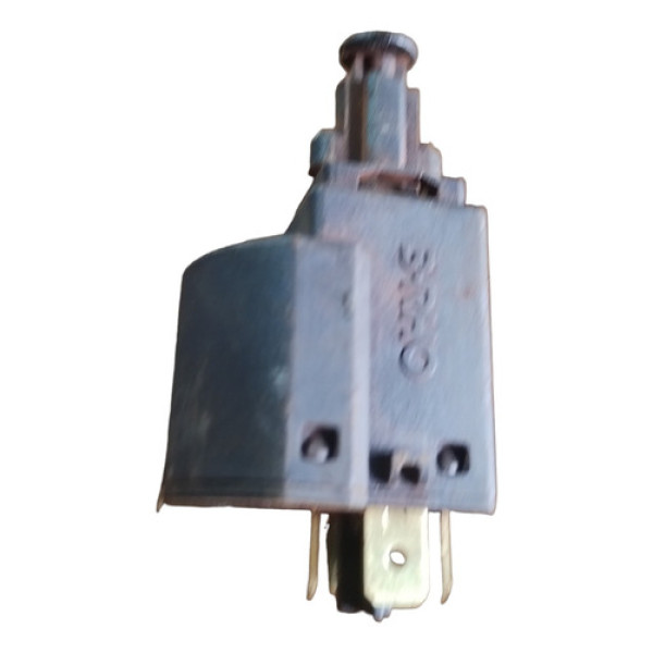 Interruptor Luz Freio Celta Prisma Agile Montana 2007 A 2017