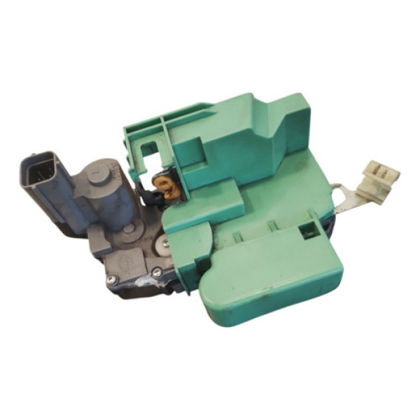 Trava Fechadura Porta D.e Fiat Fiorino 2013 A 2016