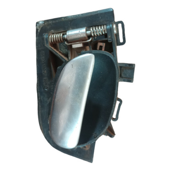 Maçaneta Dianteira Esquerda Peugeot 206 2016