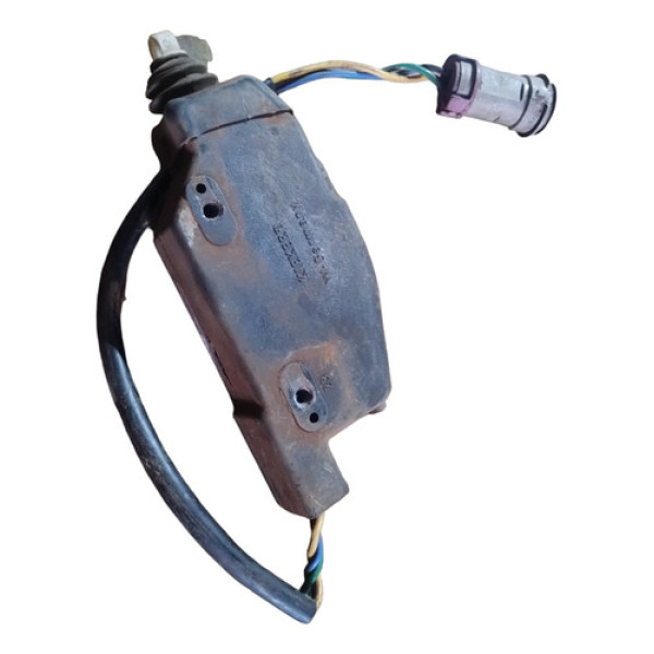 Trava Elétrica Porta Traseira Dianteira Santana 1984 A 1998