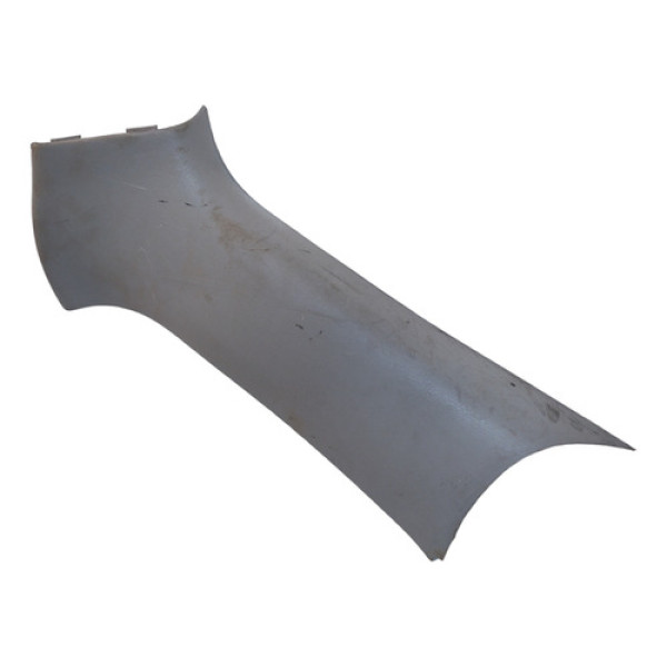 Acabamento Coluna Dianteira Direita Gol Saveiro Parati G3