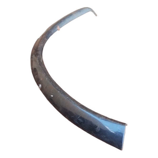 Acabamento Spoiler Paralama Lado Direito Gm Corsa 94 A 2010