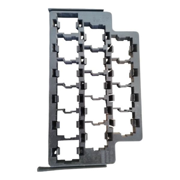 Suporte Caixa Fusível Volkswagen Polo 2003 A 2011