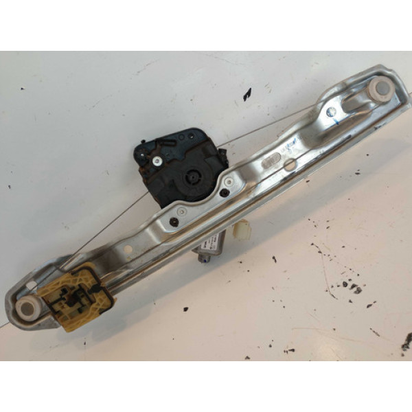 Máquina Vidro Dianteiro Esquerdo Fiat Argo Drive 1.0 3cc 23