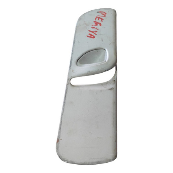 Moldura Cinto Dianteiro Direito Gm Meriva 2003 A 2012 