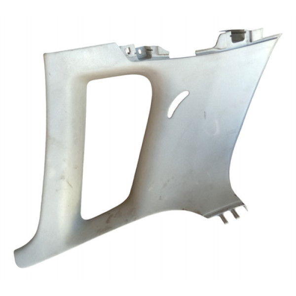 Acabamento Coluna Tras Esquerda Volkswagen Polo 2003 A 2011