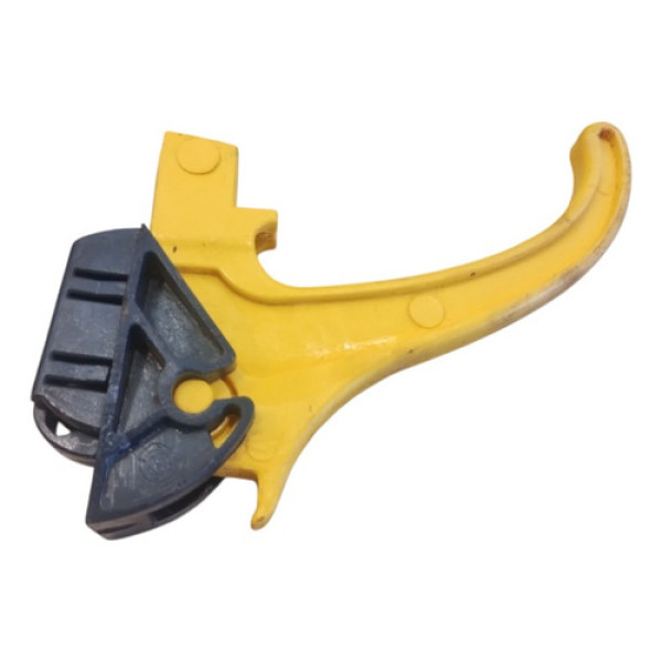 Alavanca Puxador Qbertura Capô Fiat Strada Palio 2004 A 2015