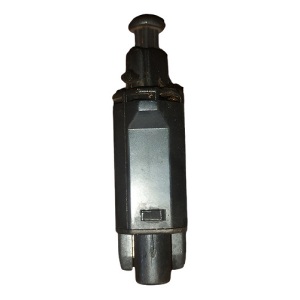 Sensor Interruptor Freio Pedal Vw Gol Saveiro 2001 A 2007