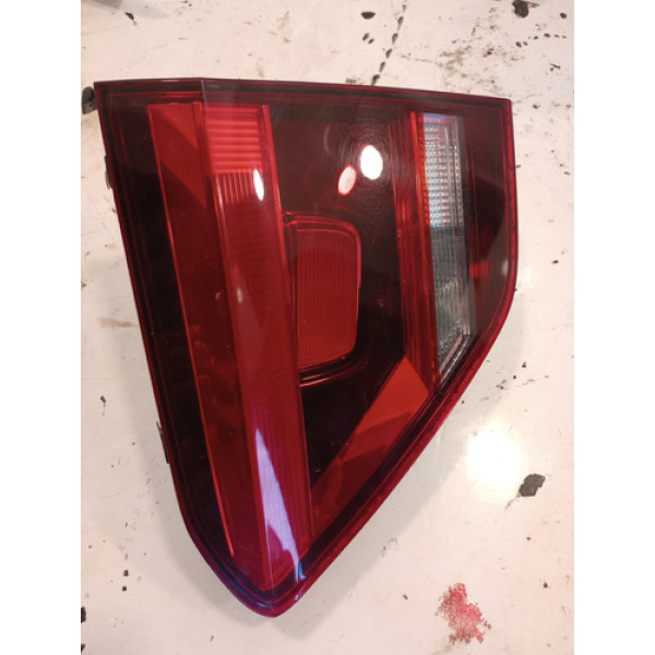 Lanterna Tampa Traseira Vw Fox 2015 16 17 18 A 2019 Direito