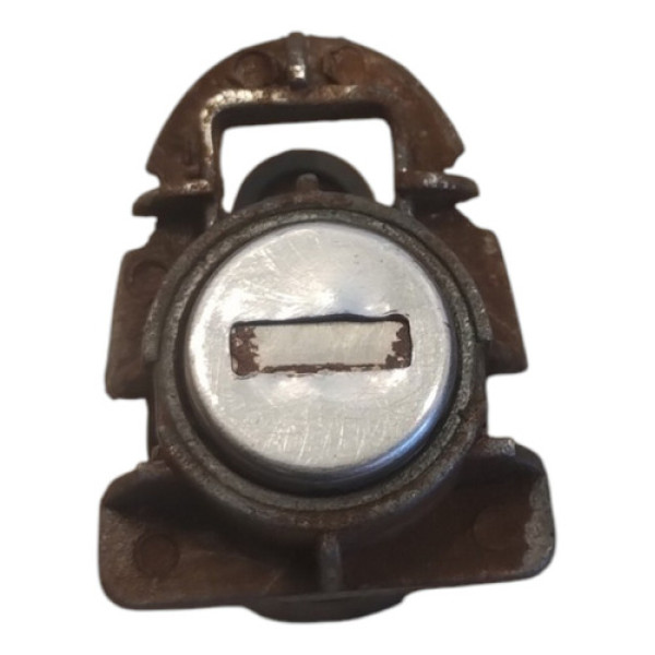 Miolo Fechadura Lado Esquerdo Fiat Strada 2004 A 2015