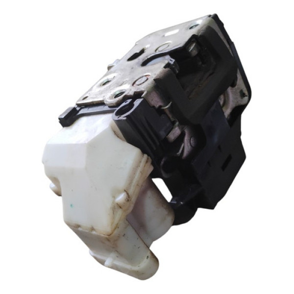 Fechaudra Elétrica Esq Fiat Palio Celeb 2p 2015 2016 2017 