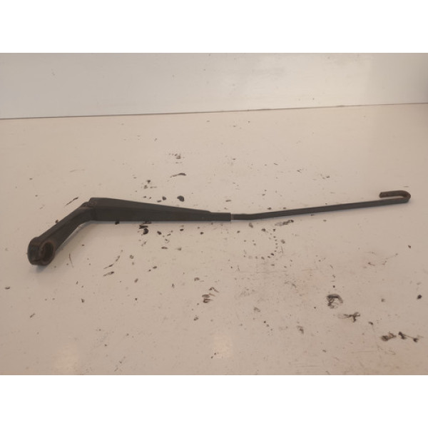 Braço Limpa Para-brisa Fiat Uno Lado Direito 2002 A 2017